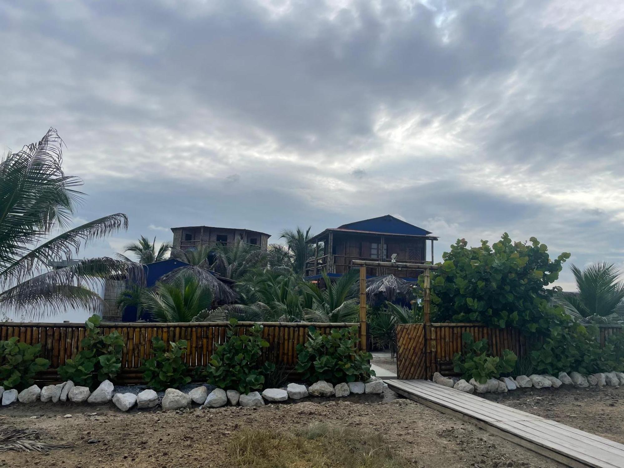Un Dia Boutique Resort Playas Exterior foto