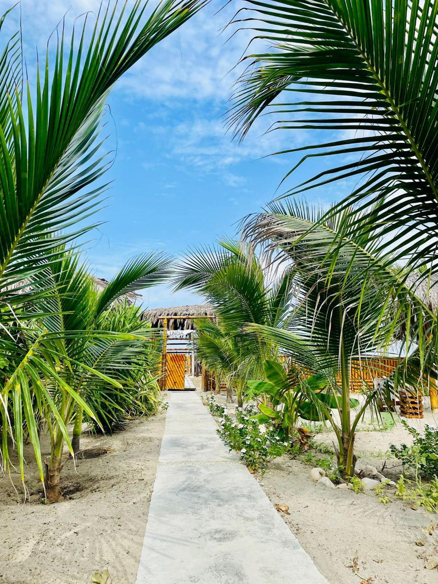 Un Dia Boutique Resort Playas Exterior foto